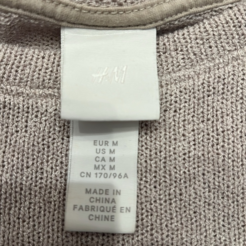 H&M - Picture 3 of 3